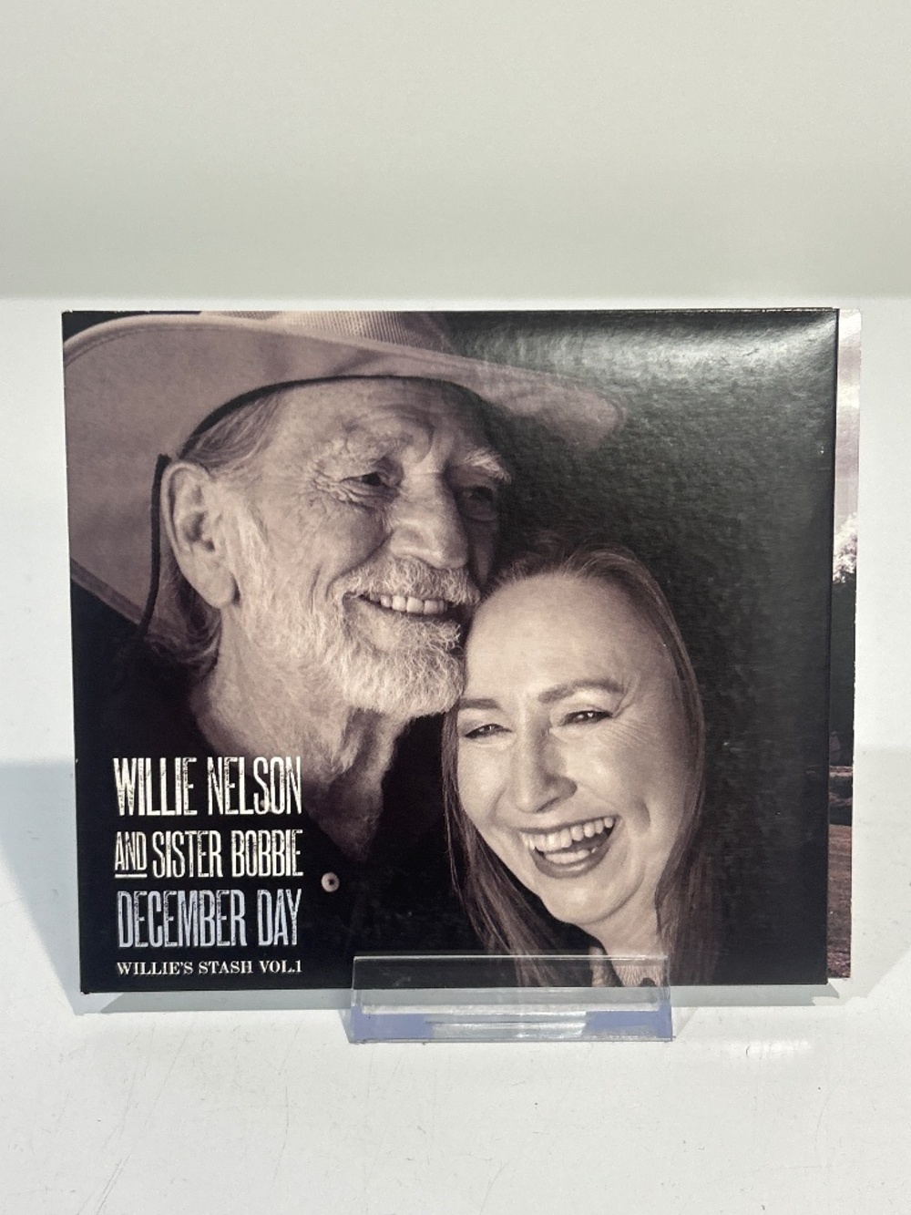 🤯5 for $20🤯 Willie Nelson & Sister Bobbie “December Day” CD [Country Pop Rock]
